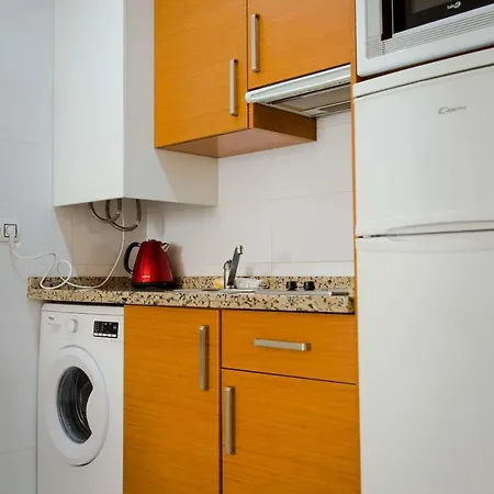 Apartment H2m Picasso Area Budget Studio